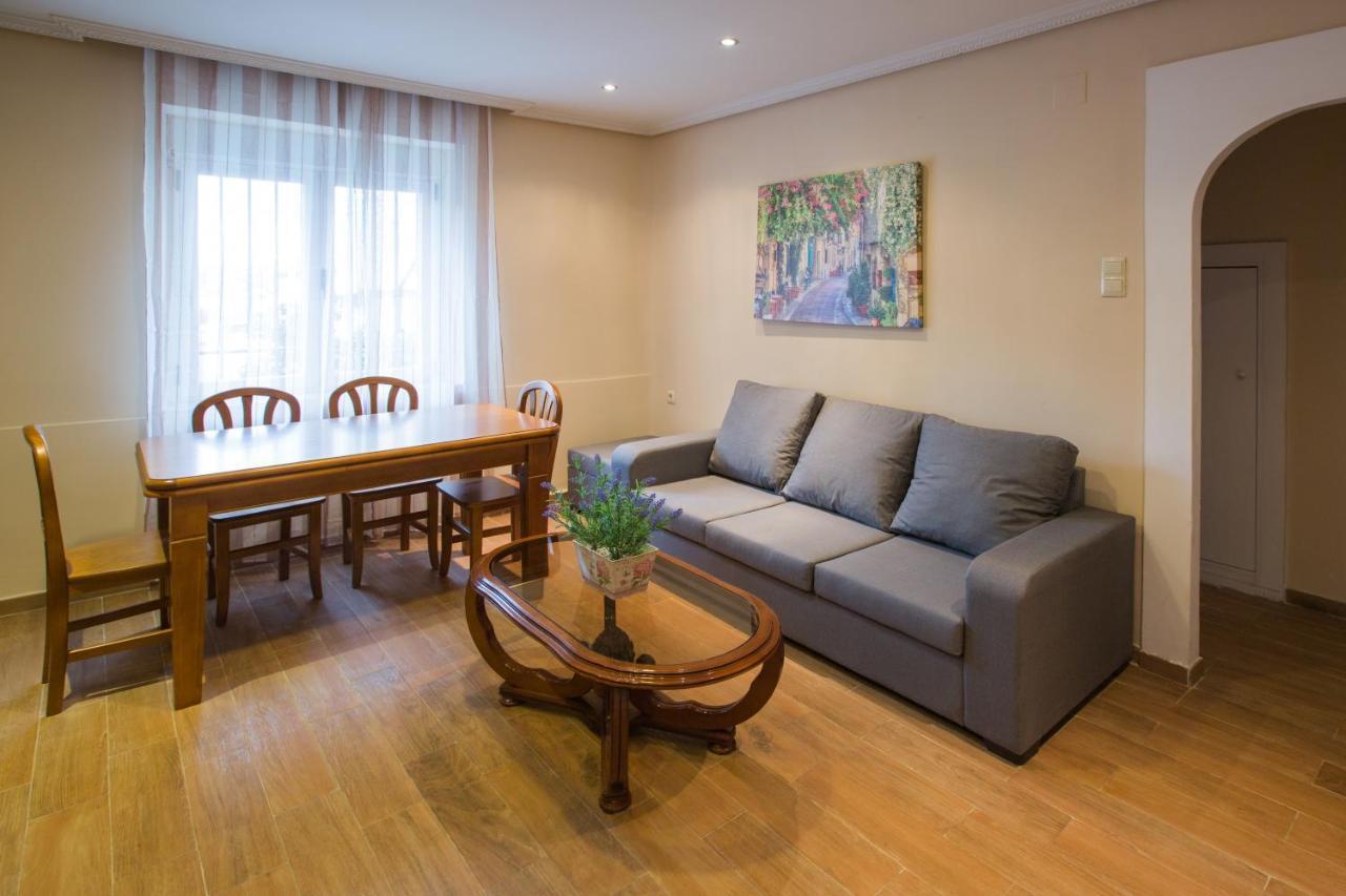 Apartamentos Turisticos Avila Villa Carmen III Exterior photo